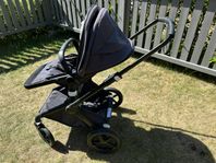 Bugaboo Fox 2 inkl. tillbehör på bild