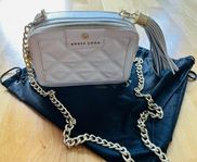 Vit Guess Luxe crossbody