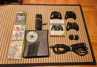 Xbox 360 med 4 st kontroller plus spel