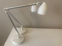 lampa belysning skrivbordslampa finns 2, pris/ styck