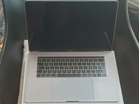 Macbook Pro 2019, A1990, 15", i9/16gb/512gb/Nytt batteri!