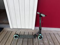 Children's Kick Scooter