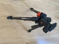 Manfrotto - Kamerastativ/ Tripod inkl. Väska