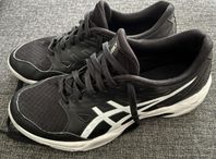 Asics Gel träningsskor strl 44,5