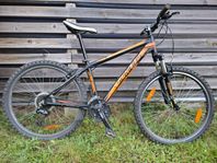 MTB Serious Cycles Eigth Ball Lite 26" small