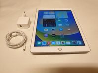 Apple iPad 5 Gen 128 GB, Wi-Fi model