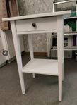 hemnes avlastningsbord 2 st 