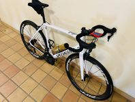 Specialized Tarmac SL5, Full carbon