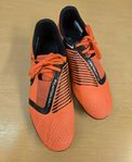 NIKE PHANTOM fotbollsskor stl 38