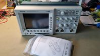 Tektronix TDS 3032