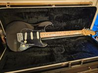 Fender Stratocaster -83 "Dan Smith two knob" 