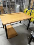 Stor klassisk Ikea skrivbord 120x 80. Fri leverans inom Gbg