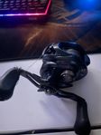 Daiwa Tatula 300 vänstervevad 