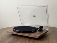 Pro-Ject E1 valnöt 