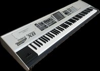 Roland Fantom X8