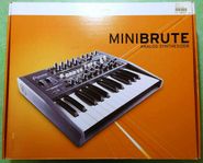 Aria Minibrute analog synth