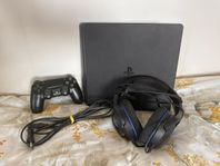 Fin ps4 till salu + gratis headset (först till kvarn)