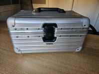 Rimowa vanity / Beuty box