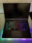 ASUS G513QM Gaming Laptop + Tillbehör