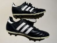 Fotbollsskor Adidas copa mundial