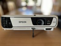 Epson EB-W31 