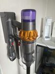 Dyson V15s detect submarine 