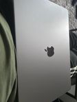 Macbook Pro M1 Max 16 tum