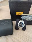 Breitling, Avenger 2 GMT, Steel Black, 43mm, Servad