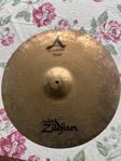 Zildjian ride 20 tum slumpas bort