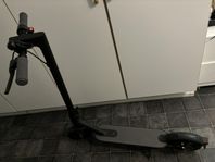 Xiaomi Mi El-Scooter Essential