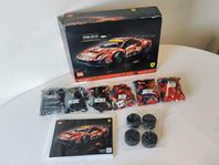 LEGO Technic Ferrari 488 GTE "AF Corse #51" 42125