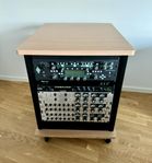 Studio Rack 14U - snygg och stabil möbel - endast racket!