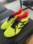 Inomhusfotbollsskor Adidas - 42 2/3