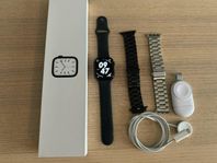 Apple Watch S7 4G SB 45mm midnatt 