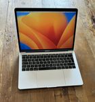 MacBook Pro 2017 16gb ram