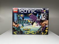 LEGO Technic Cyber Strikers