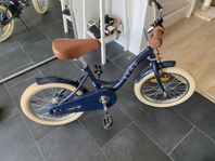 16” barncykel med stödhjul 