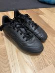 Fotbollskor Adidas Copa 31 storlek