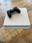 Playstation 4 Slim 