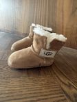 NYSKICK UGGS -stl 18 tossor/boots/babyskor