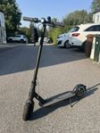 Elsparkcykel Xiaomi i ny skick med laddare