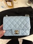 Chanel mini flap 