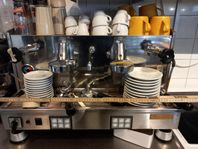 Klämgrill enkel. Espressomaskin.  Konditorikyl  