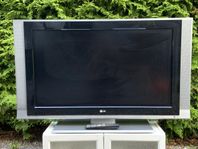 TV 42” LG 42LC3R