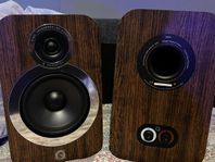 Q Acoustics 3030i 