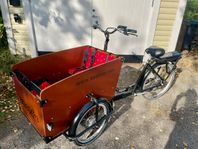 Babboe big E, lådcykel för 4 barn