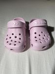 Crocs original helt nya storlek 2/3 alltså 13 centimeter 