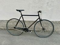 Cykel från BikeID - stadsracer