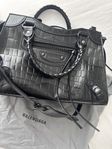 Balenciaga, NEO CAGOLE CITY LEATHER HANDBAG