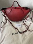 Acne studios väska 